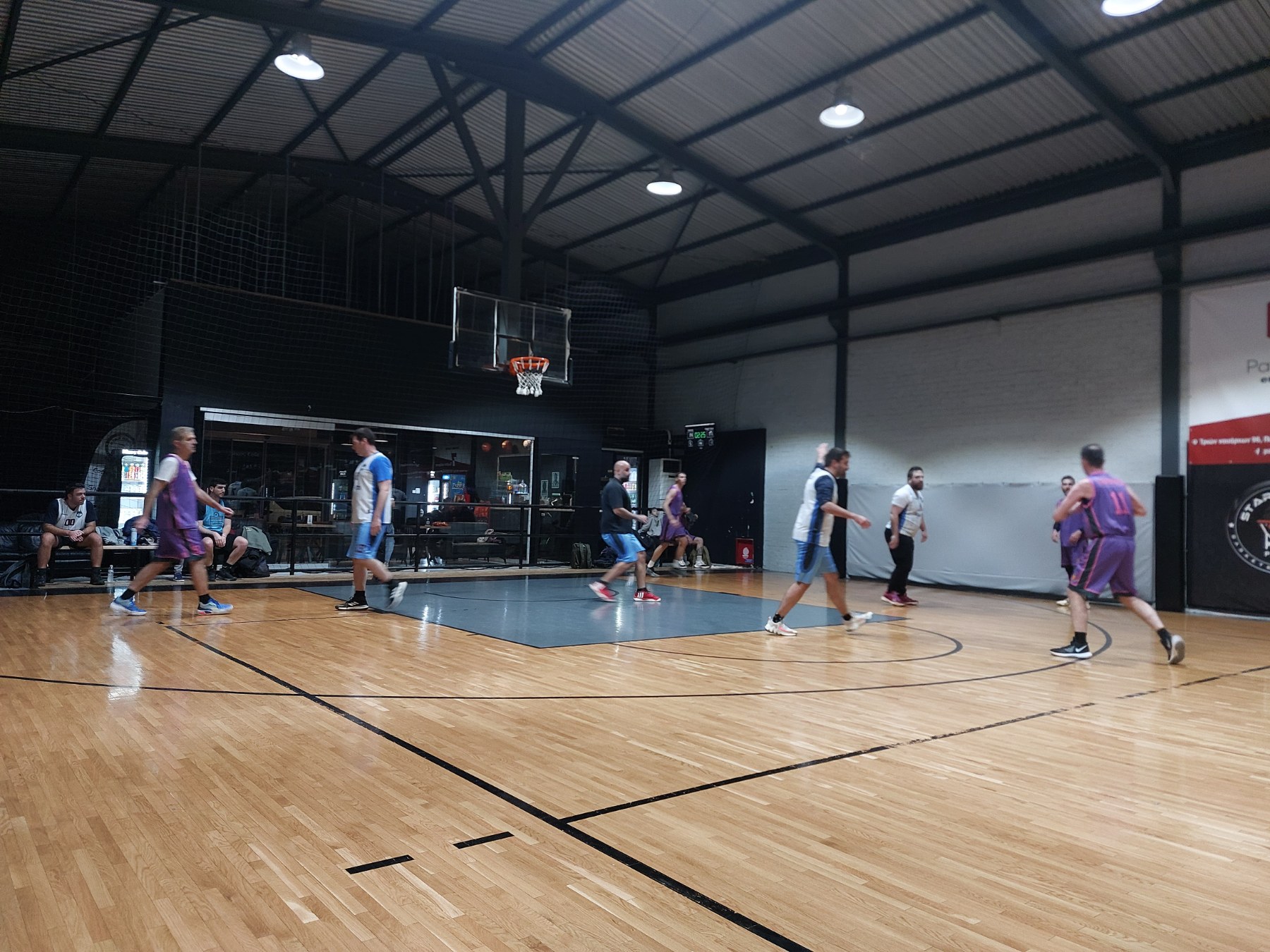 Husk-etoi vs Hoops Factory  35 – 37