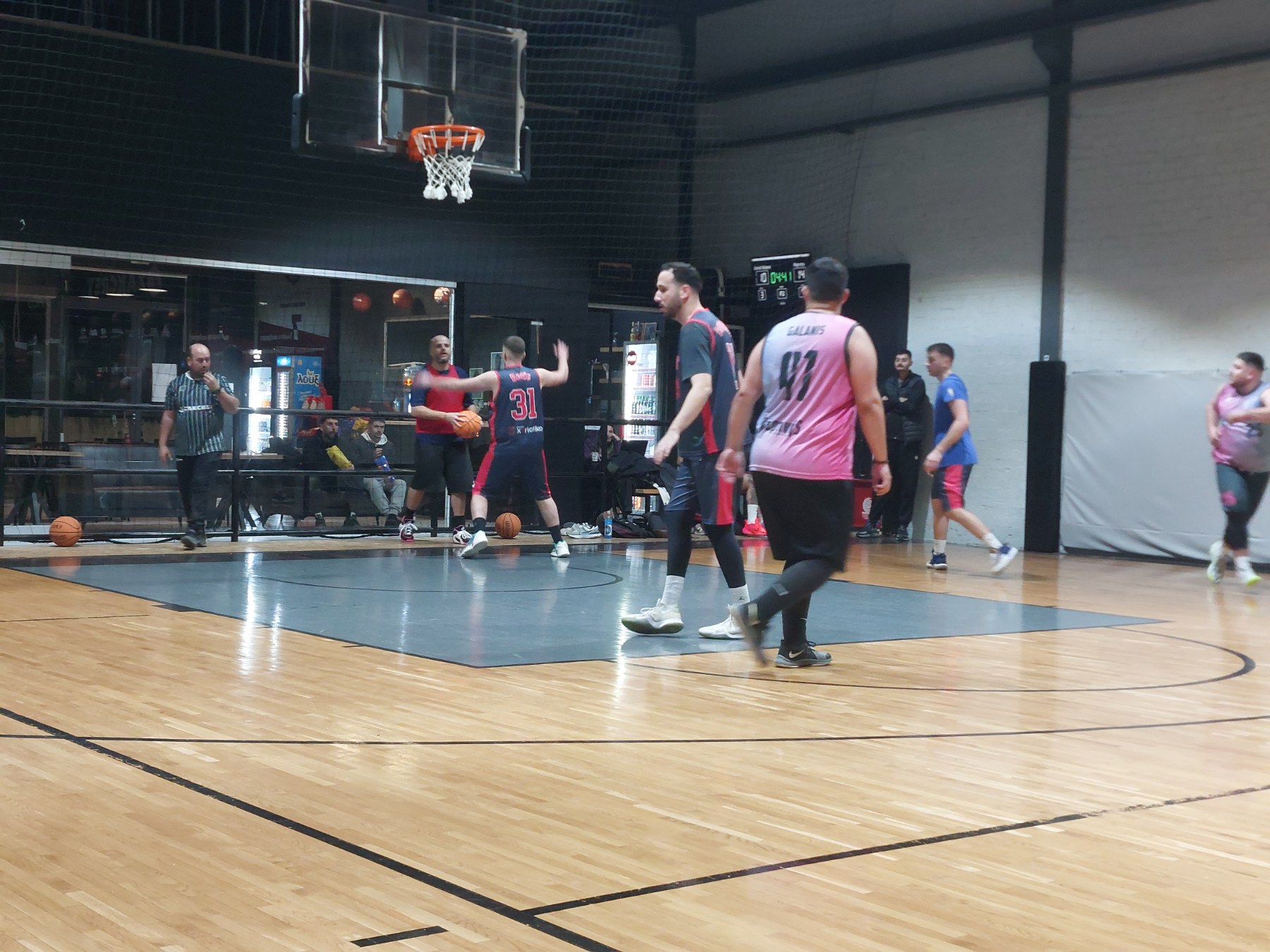 Detroit Xtistons vs Rojipatos 32 – 39