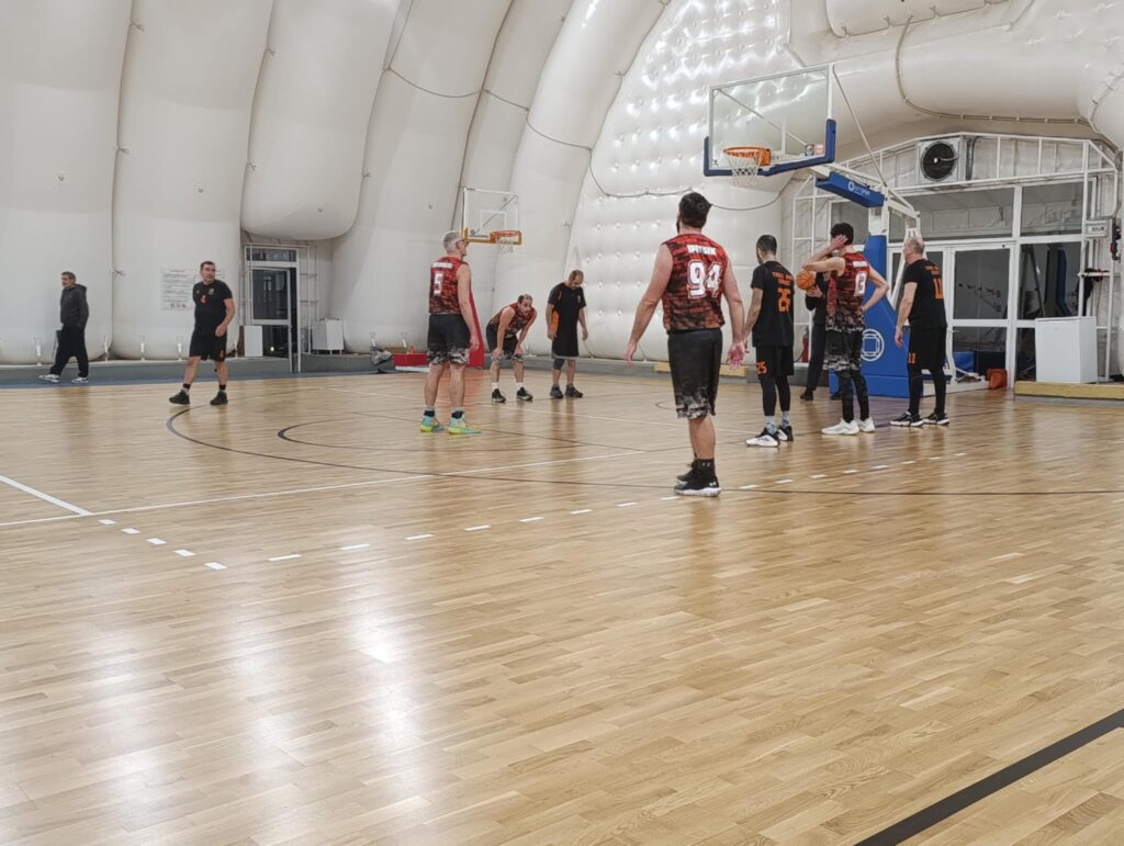 Three and Kukoc vs Betagees 26 – 37