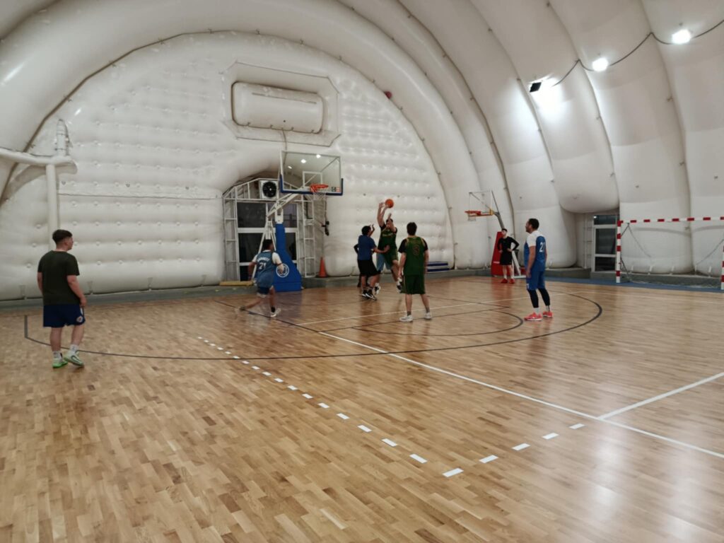 Bomba Clutch vs Old School 45 – 57