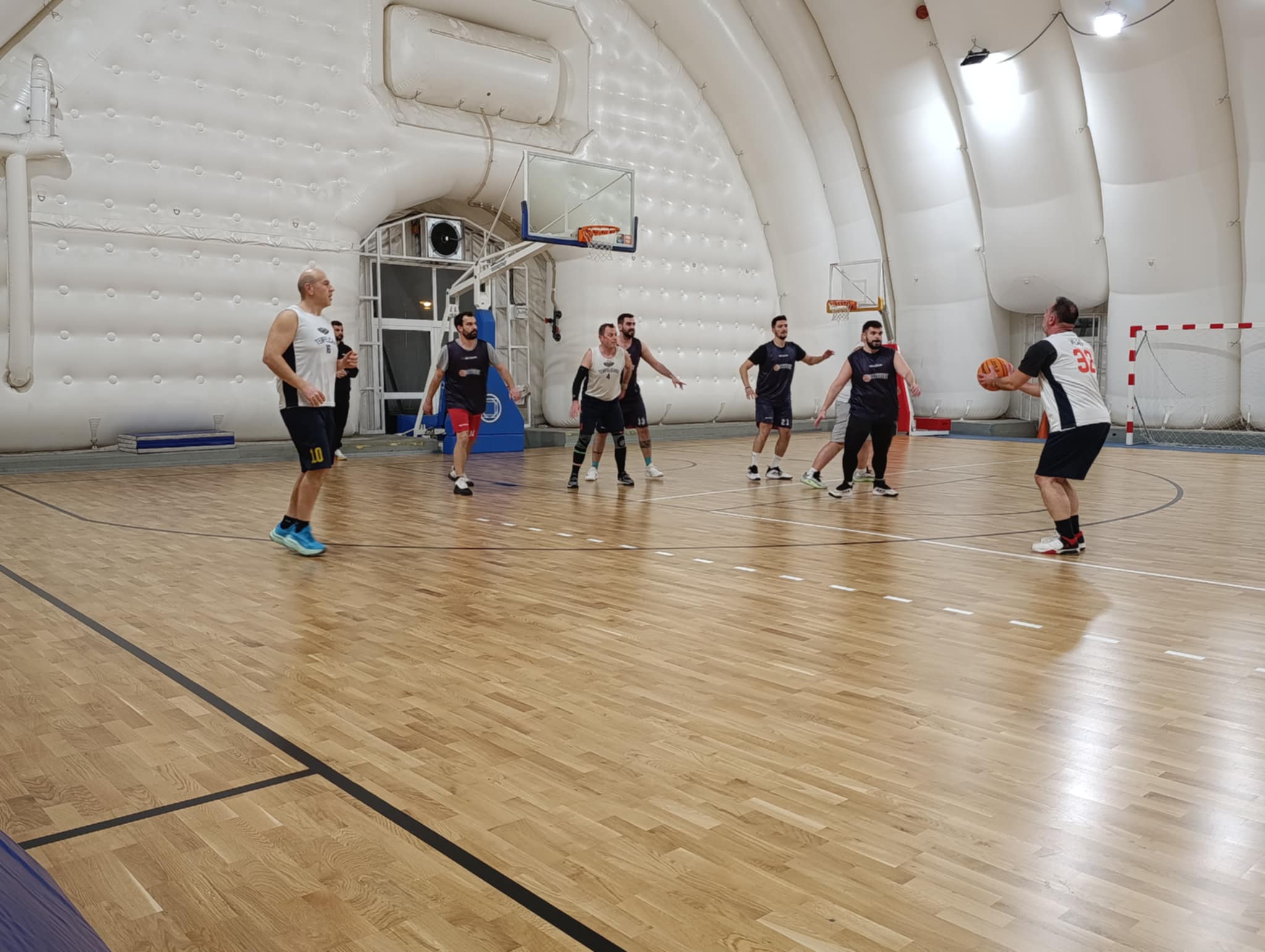 Tempelicans vs The Veteruns 40 – 45