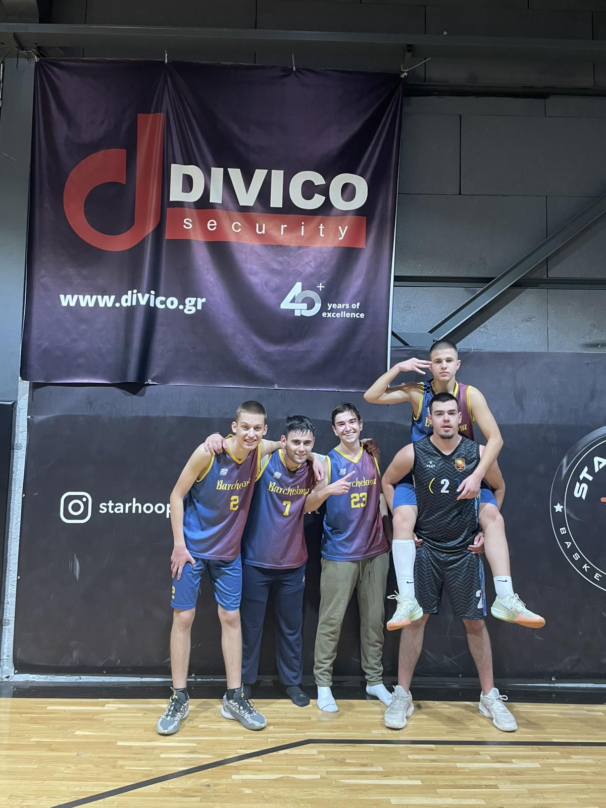 Veterans Junior vs Barchelones 33 – 44