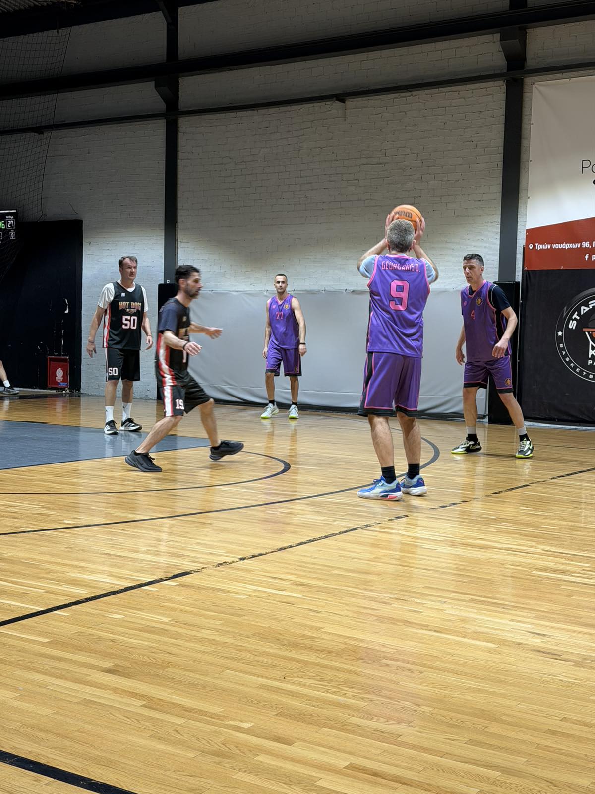 Hoops Factory vs Hot Dogs 62 – 35