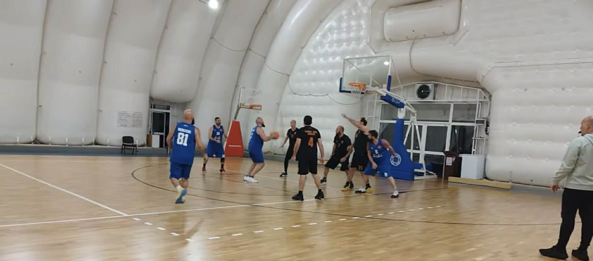 Three and Kukoc vs Roosters 28 – 36