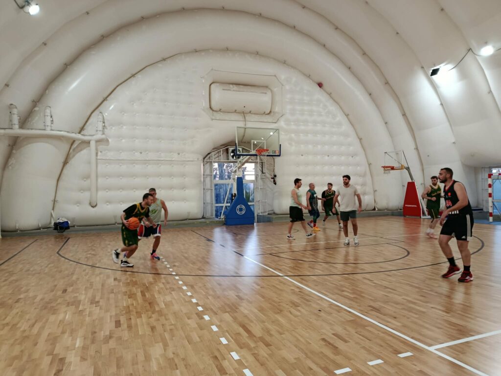 Bomba Clutch vs Louxoparea 50 – 35