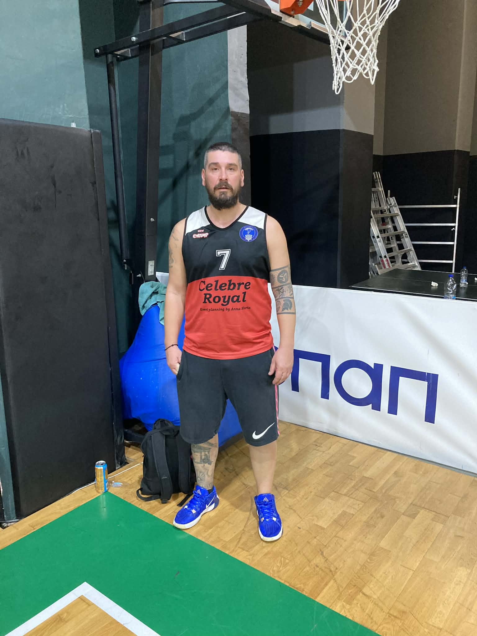 Old Firm vs Louxoparea 60 – 49