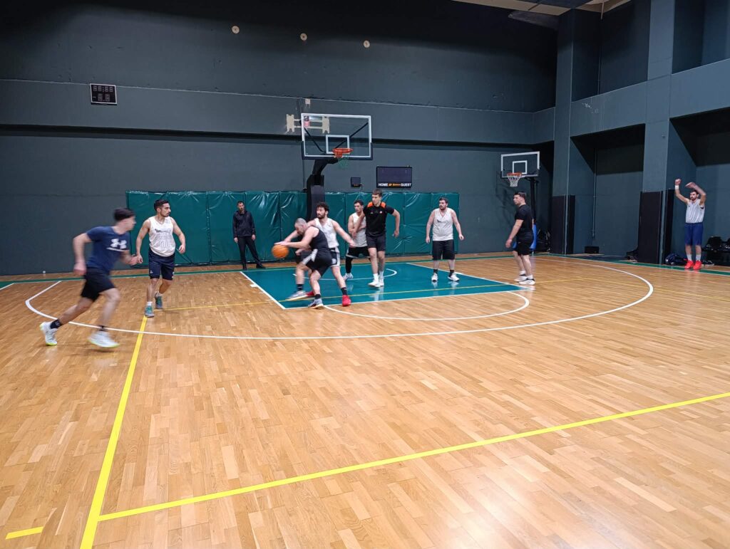 Bricks And Tricks vs Hodream Team 41 – 55