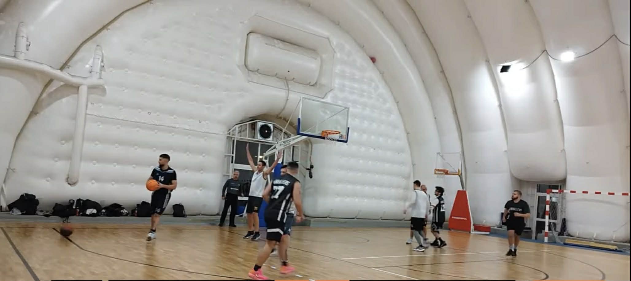 Perifanoi vs Airballers 28 – 74