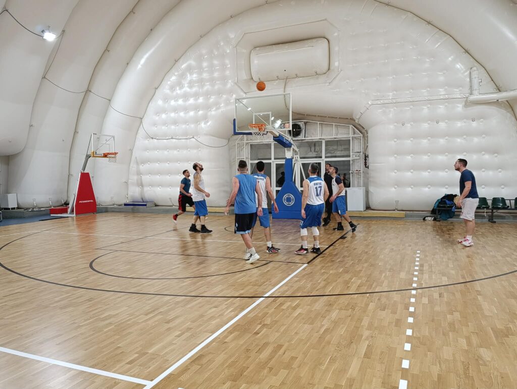 Oi axtenistoi vs Pick N’Flop 37 – 35