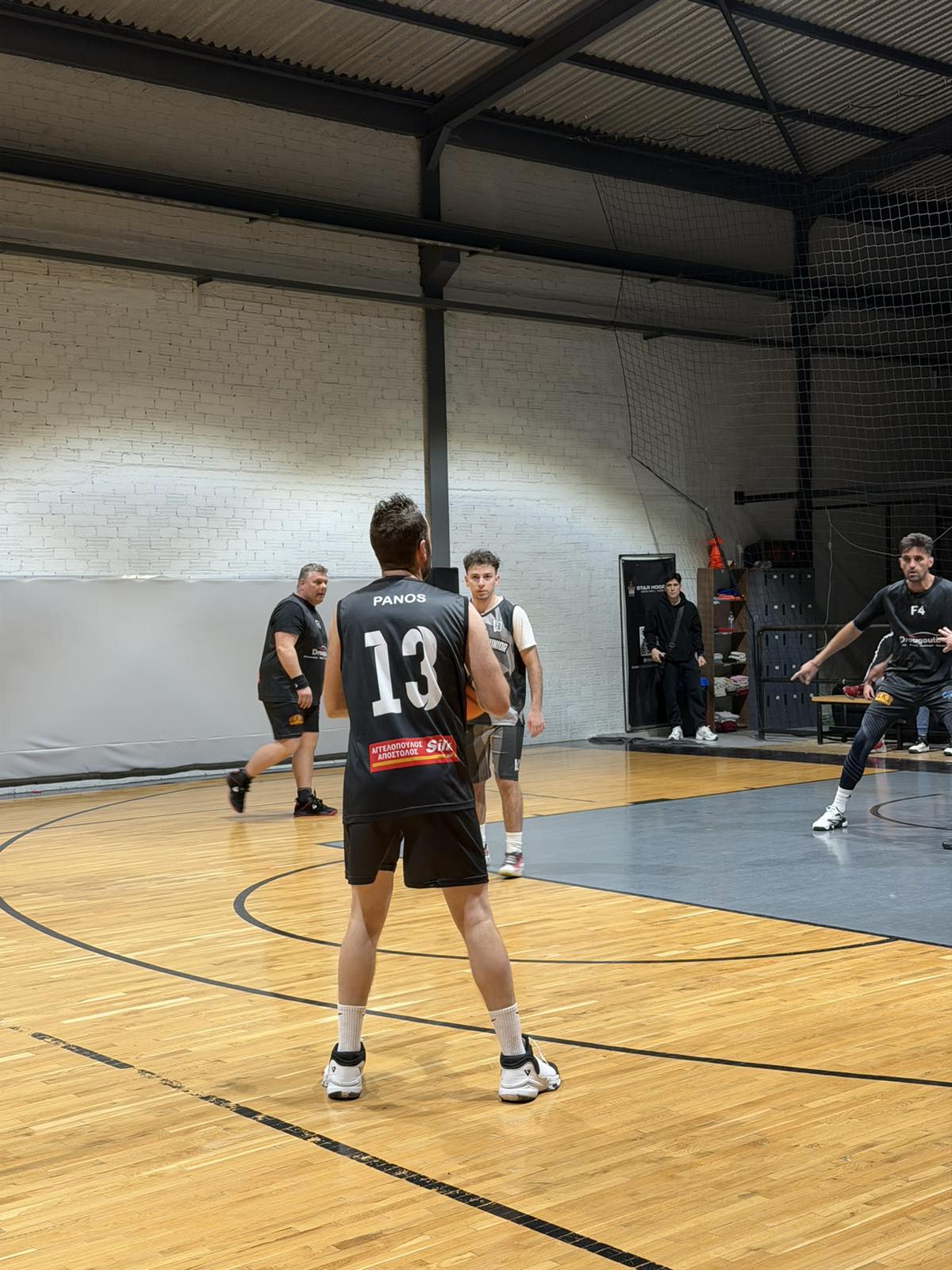 Veterans Junior vs Fantastic Four 28 – 37