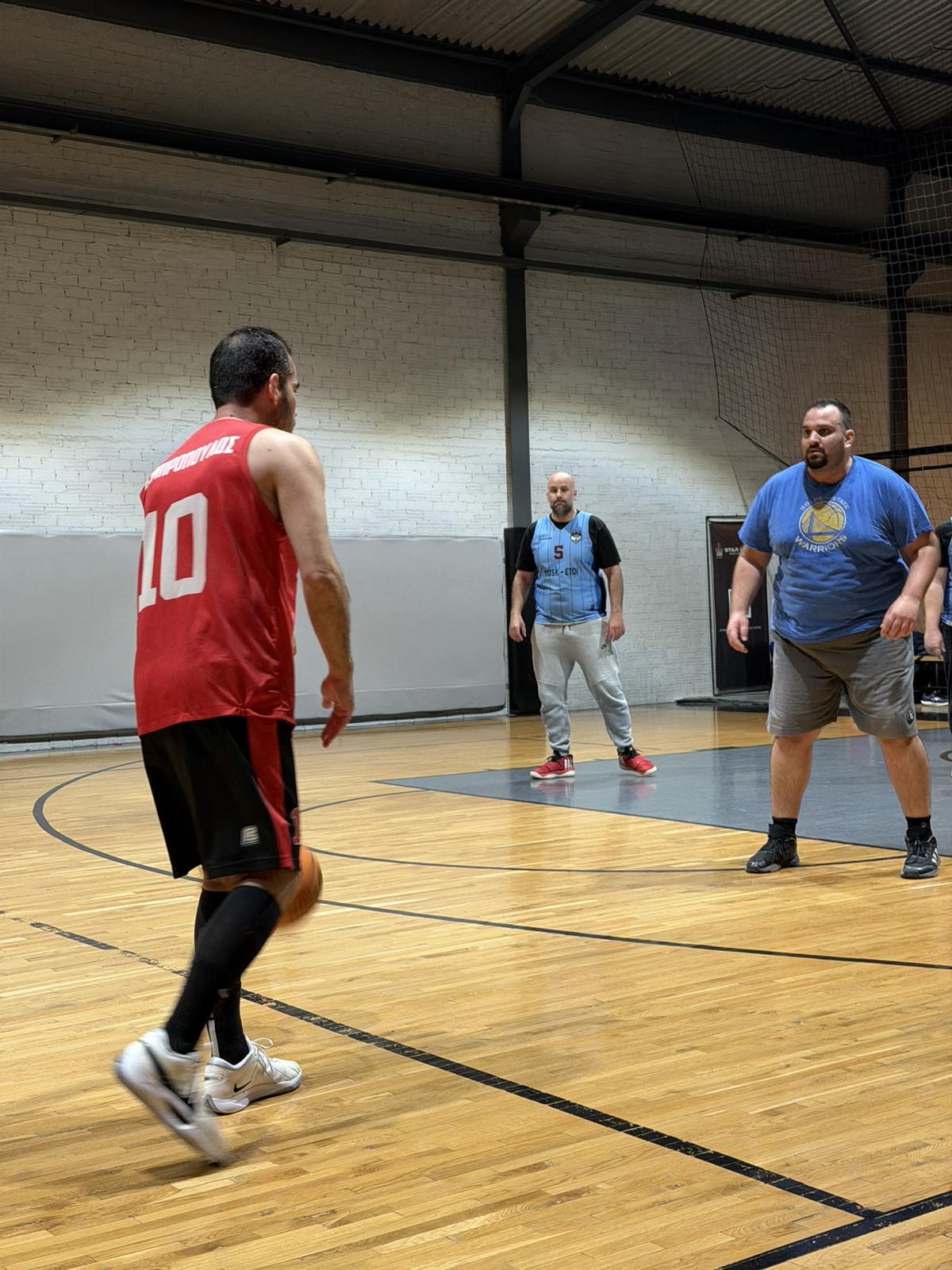 Husk-etoi vs 3 Island View Hotel 42 – 50