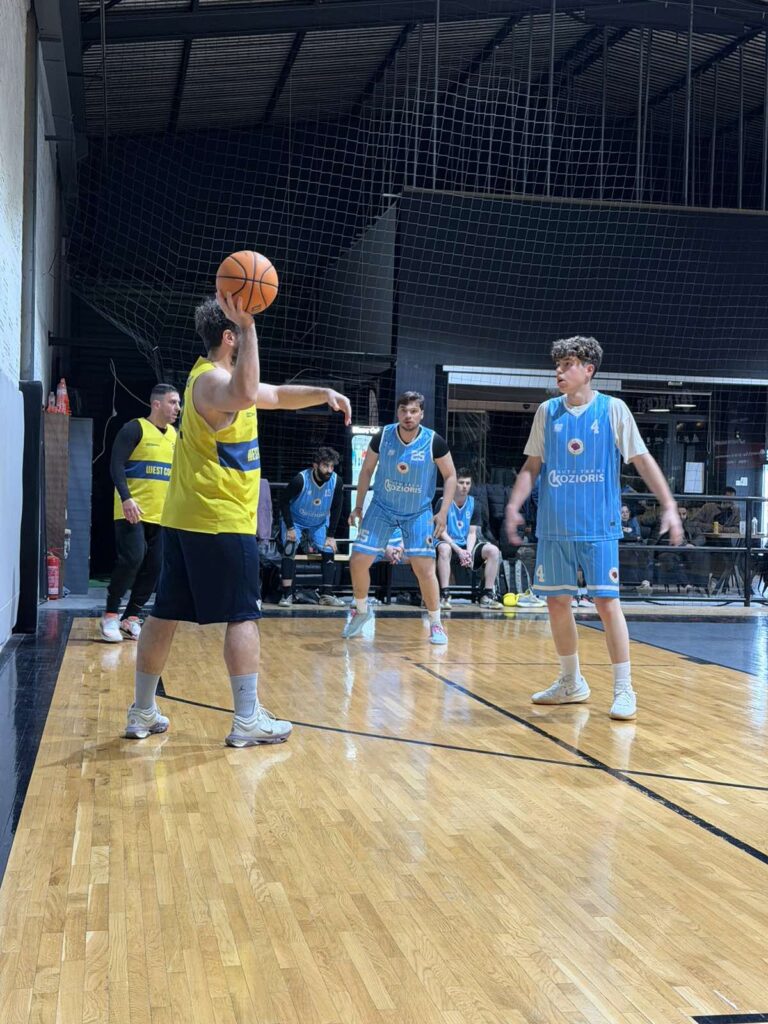 Show Time Cerise vs West Coast 53 – 55